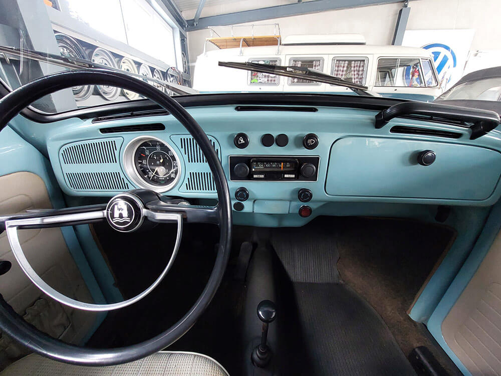 1302-VW-Kaefer-Marinablau-12.jpg